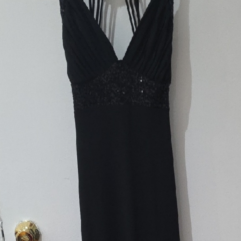 Elegant Black Evening Gown